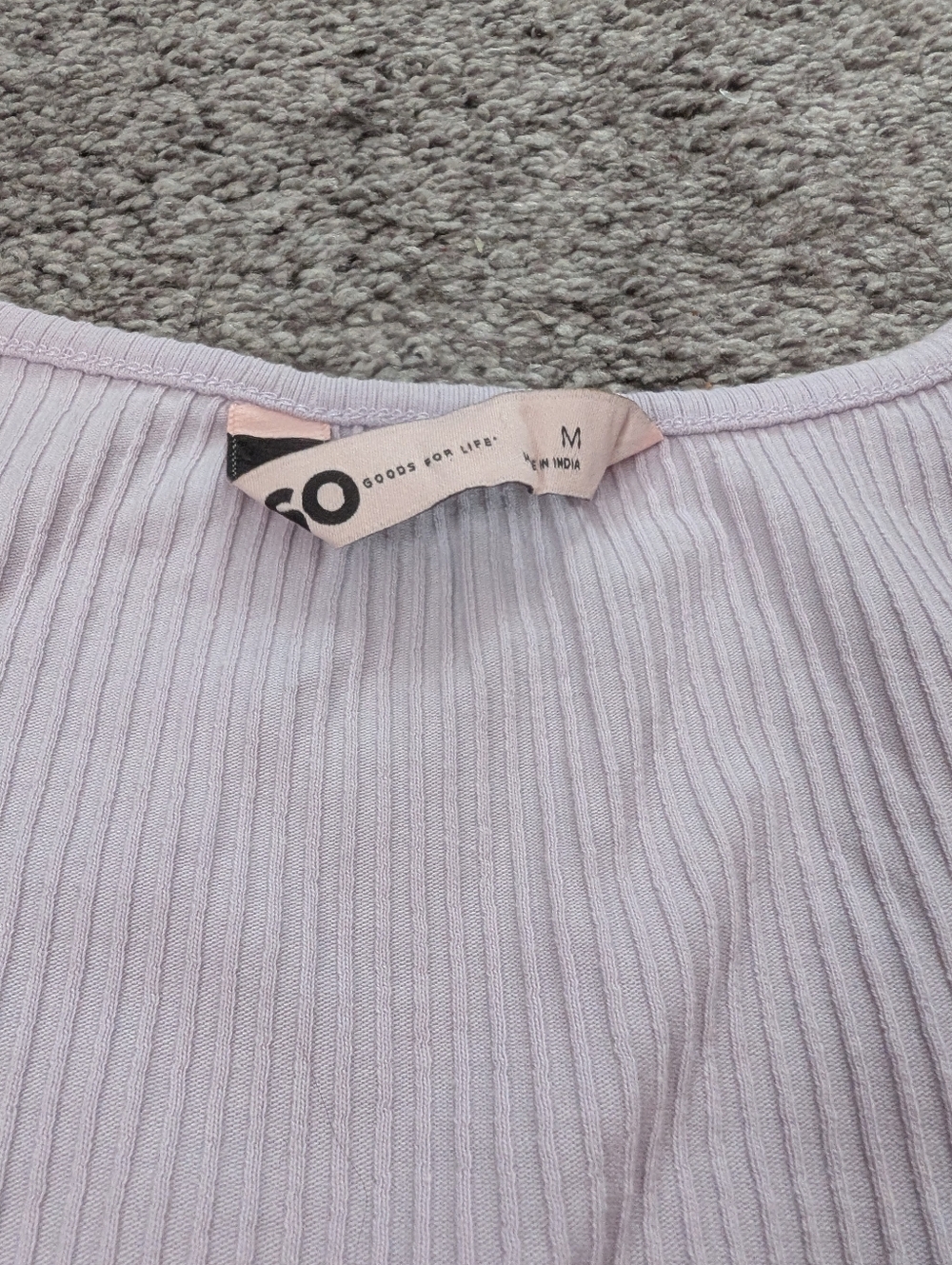 SO Keyhole Cropped Top - Picture 4 of 4